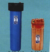 Фильтр тонкой очистки для холодной воды (слева) и для горячей воды (справа) 